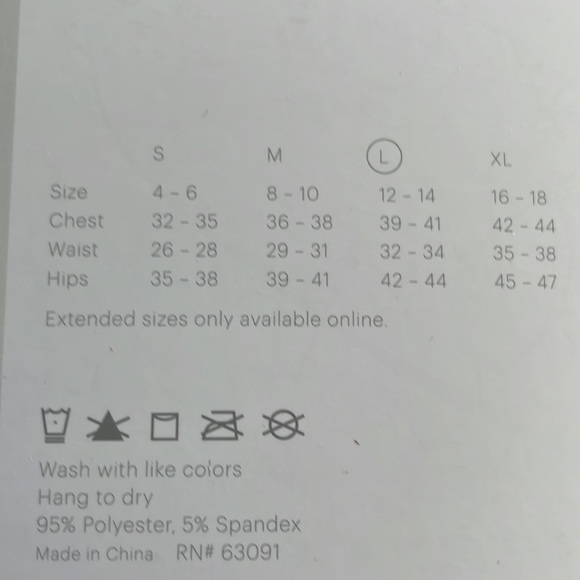 Wander by Hottotties Women's Vivian Velour Thermal Leggings - Picture 12 of 13